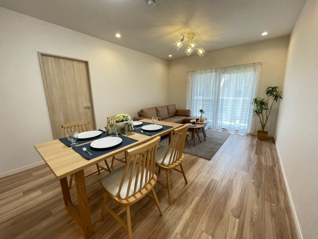 【居間・リビング】グランドメゾン猫ヶ洞NE棟 