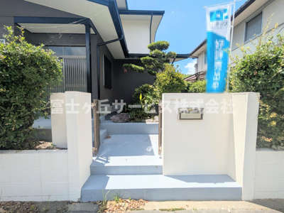 【エントランス】 | 浜松市浜名区細江町中川 中古戸建て | エントランスです