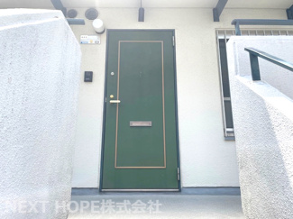 【玄関】 | イスズハイツベル千僧 | 玄関ドアです♪