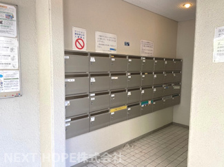 【設備】 | イスズハイツベル千僧 | 集合ポストです♪