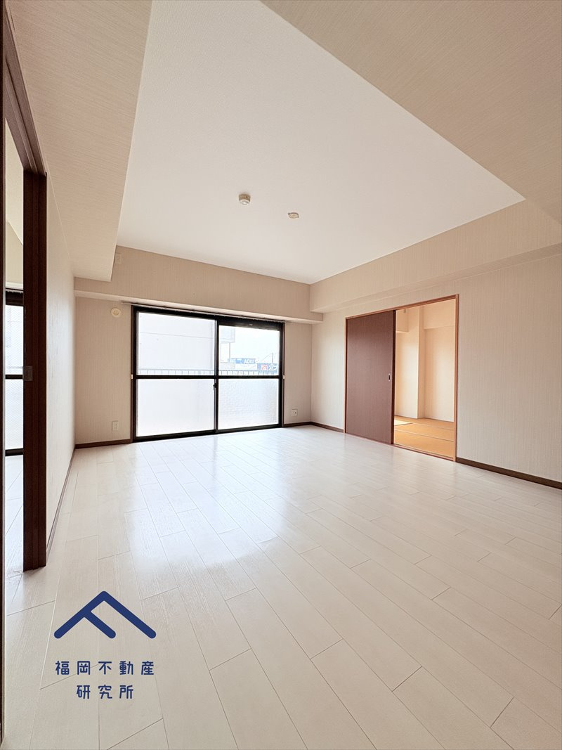 エトアール原の居間・リビング