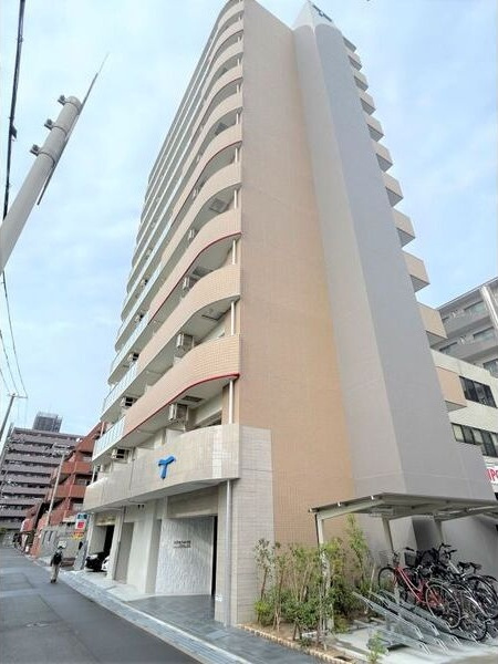 セレニテ江坂アリア