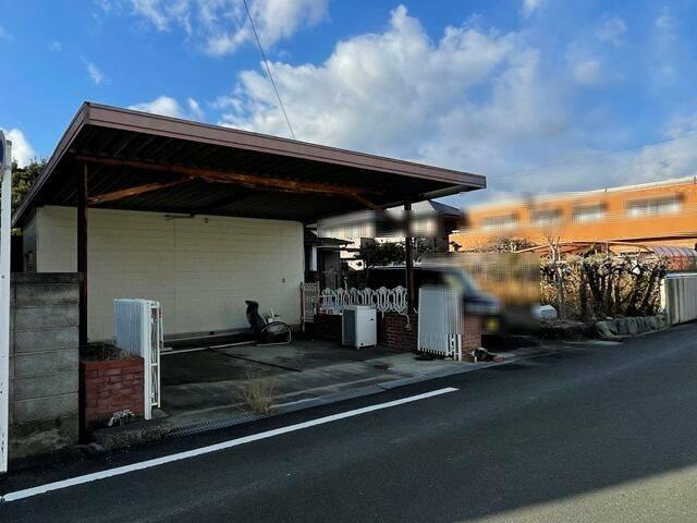 売地　豊橋市東小鷹野3丁目2-5,2-17の外観|現地写真　前面道路接道約15m、土地約119.18坪のゆとりあのある物件です