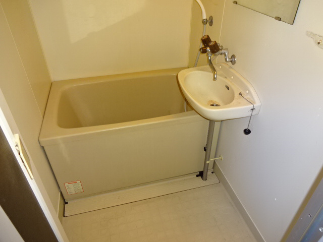 シティエステート城南の浴室