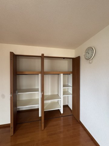 ロイヤルガーデン西浜の収納