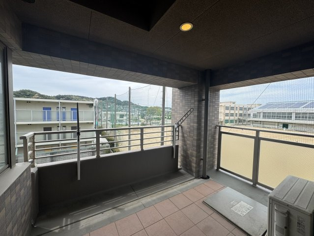 ロイヤルガーデン西浜のバルコニー