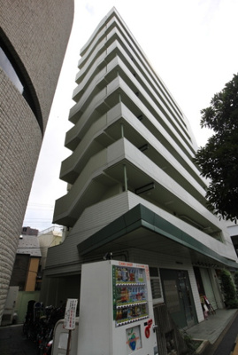 【外観】 | 六行会マンション