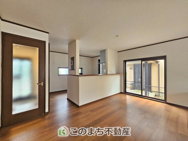 下野市祇園5丁目　中古戸建の居間・リビング