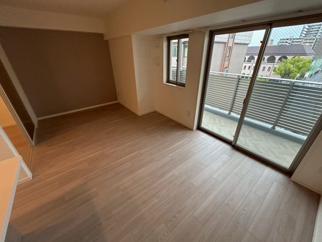 M-styleの居間・リビング