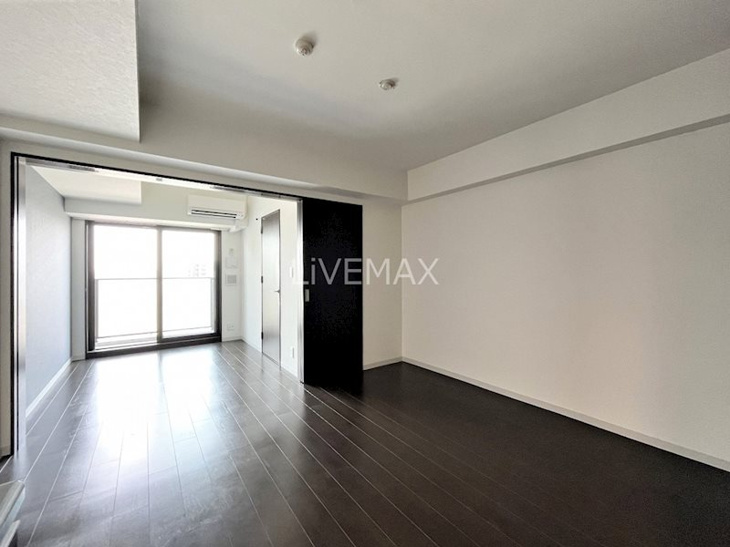 【居間・リビング】BMG RESIDENCE 