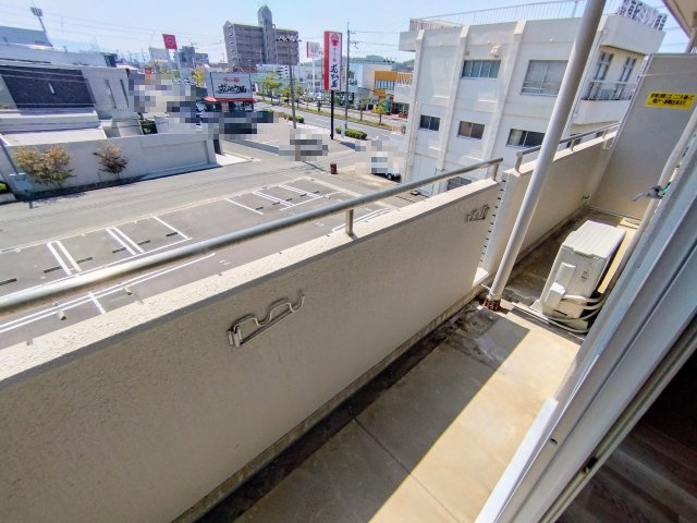 【バルコニー】 | ロイヤルコーポ北中島