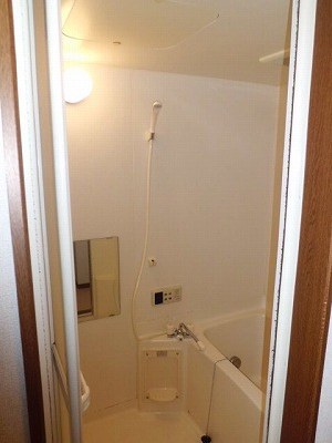 グランドール10の浴室|※別部屋同間取りのお写真となります。参考にご覧くださいませ。