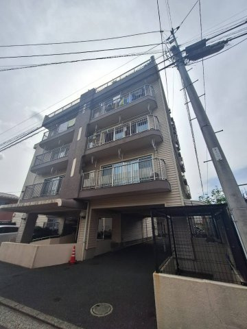 乙舳スカイマンションの外観
