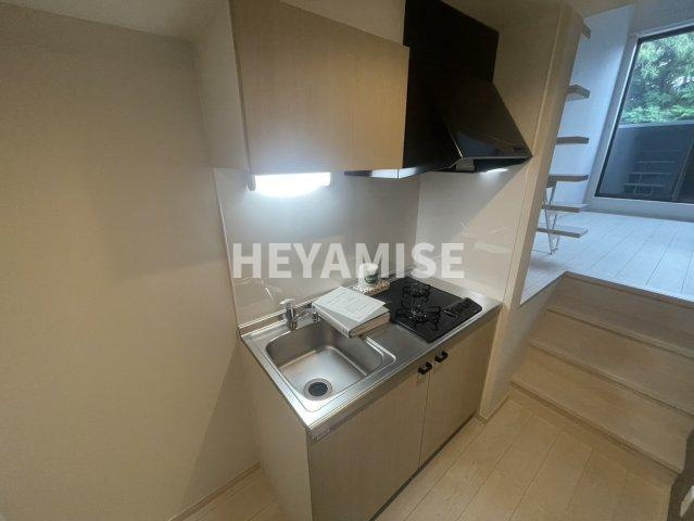 modern palazzo MATSUYAMAのキッチン|※類似物件の写真でございます※現況を優先します※