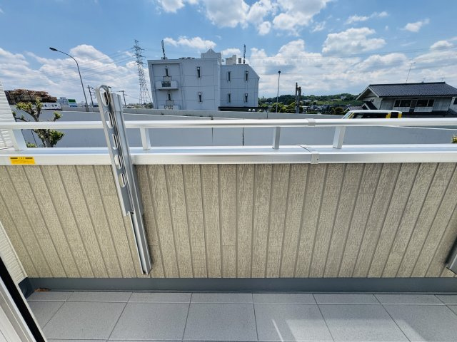 『八王子市新築戸建て』八王子市宇津木町672-2【仲介手数料無料】　６期のバルコニー|～仲介手数料無料☆八王子ひなた不動産～八王子市宇津木町　新築戸建て