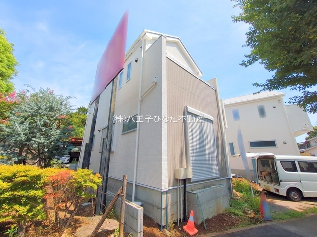 『八王子市新築戸建て』八王子市宇津木町672-2【仲介手数料無料】　６期の外観|～仲介手数料無料☆八王子ひなた不動産～八王子市宇津木町　新築戸建て