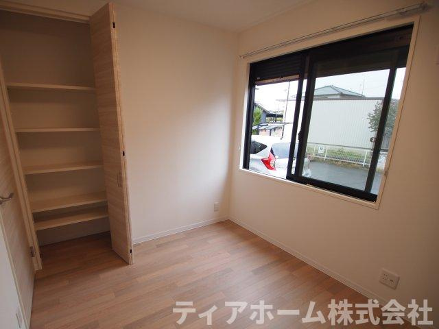 コンフォート小川の洋室|広々とした洋室です