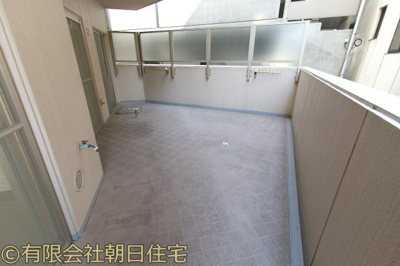 【バルコニー】 | グランクール広・パークビュー