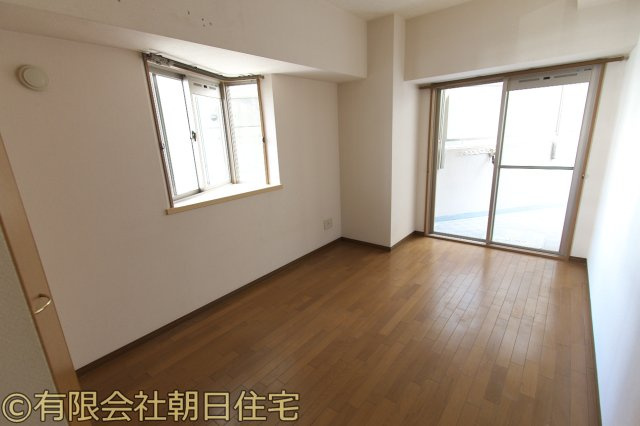 グランクール広・パークビューの洋室