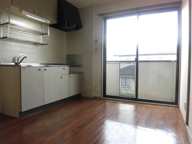 上益城郡益城町大字古閑のアパートの居間・リビング