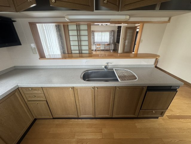 瀬戸内市邑久町虫明　中古戸建のキッチン