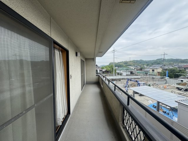 瀬戸内市邑久町虫明　中古戸建のバルコニー