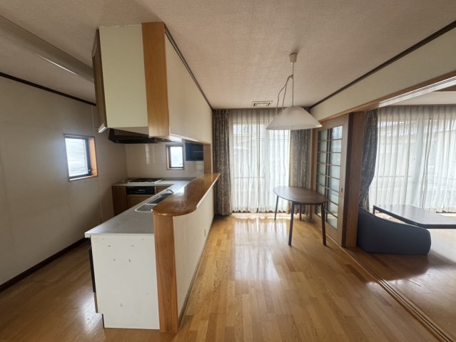 瀬戸内市邑久町虫明　中古戸建の居間・リビング