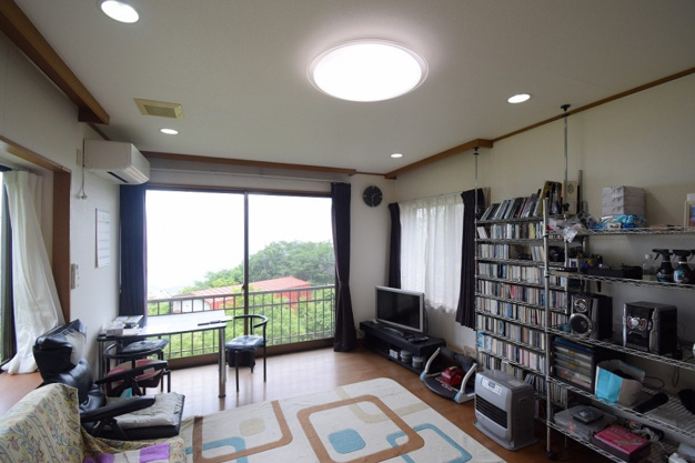 【居間・リビング】 | エンゼルフォレスト伊豆熱川別荘地　戸建