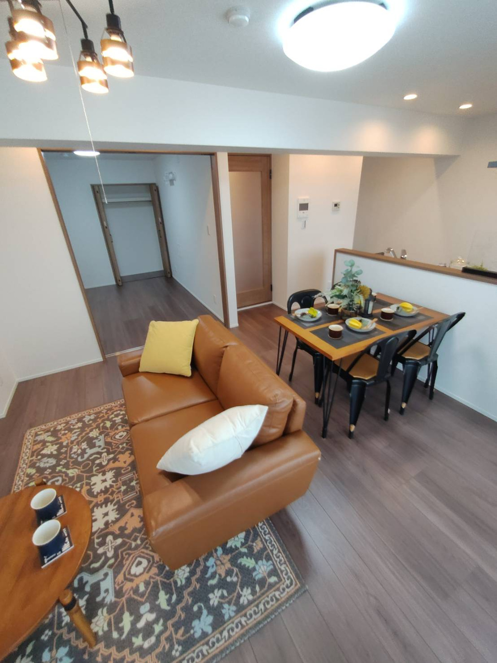 【居間・リビング】インテリジェントシティ 