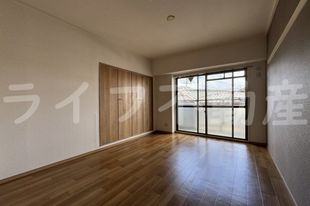 長瀬レーベンハイムの内装|明るい色調の室内です