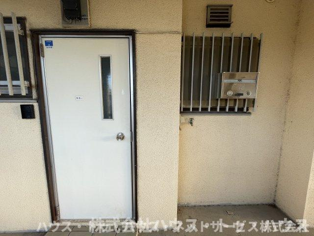 増田ハイツの玄関