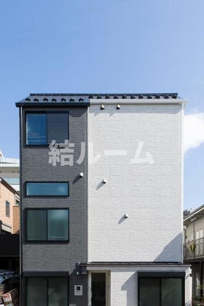 豊島区東池袋５丁目のアパートの外観