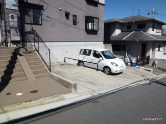 【駐車場】