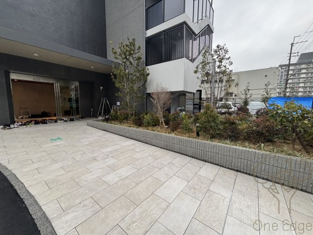 アーバングランデ新大阪のエントランス