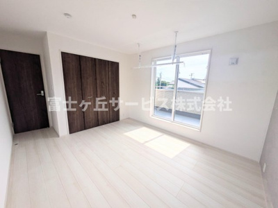 【寝室】 | 掛川市西大渕 新築一戸建て 1号棟 | 寝室です