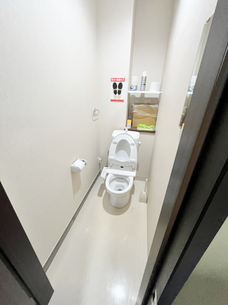 積志倉庫の内装