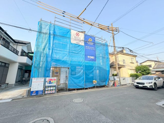 【前面道路含む現地写真】