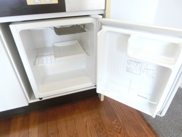 サンハウスの設備|ミニ冷蔵庫付です