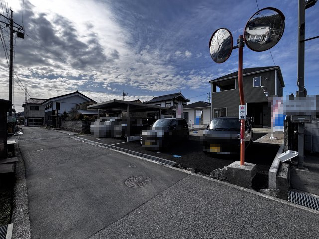新築戸建　吉田町吉田字上迫（No.2／No.2）の前面道路含む現地写真