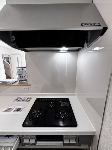 新築戸建　吉田町吉田字上迫（No.2／No.2）の居間・リビング|しっかり、陽射しが入り、家族とのお話しが弾みます！