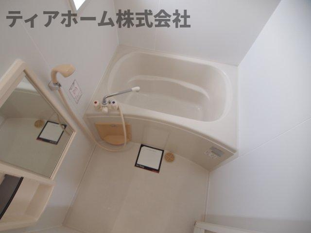 エルドラード五位堂Eの浴室|きれいなお風呂です