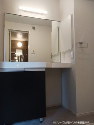 【洗面所】 | リジエールⅠ | 洗面所です