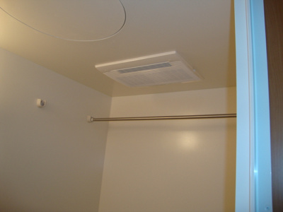 【その他】 | サンモール中島Ｂ | 浴室乾燥機