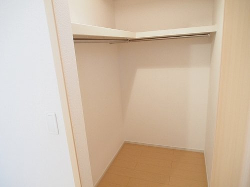 リヴァーサイドレジデンスＡの収納