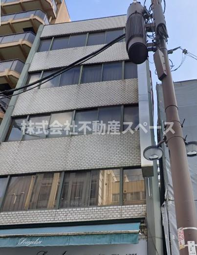 大阪市浪速区難波中３丁目の店舗一部の外観