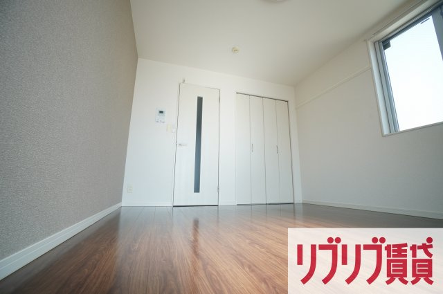 リブリ・ＭＳハイツ弐番館の居間・リビング