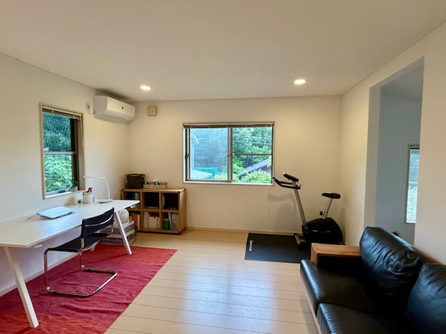 大津市北比良中古住宅の洋室