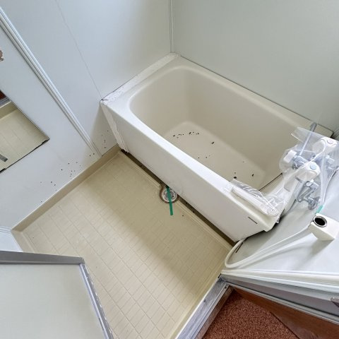 鈴木アパート（日の出町3丁目）の浴室