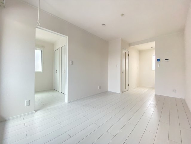 【新築】KINGDOM(キングダム)Ⅱ の居間・リビング