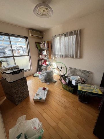 堺市南区檜尾　太陽光発電　駐車3台可能の寝室